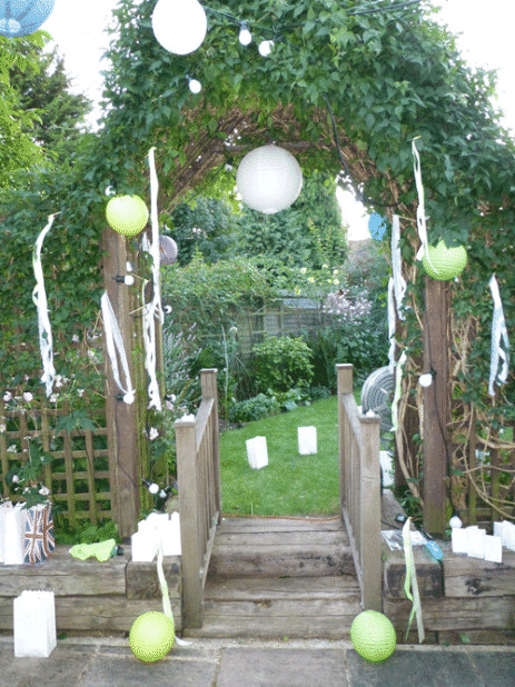 Chinese Paper Hanging Lanterns Garden Installation