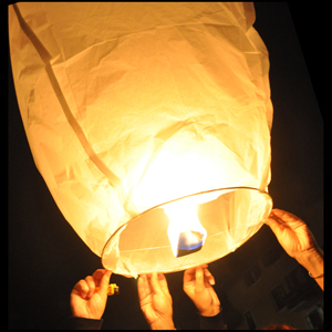 Eco Friendly Supreme Sky Lanterns White - Pack of 10